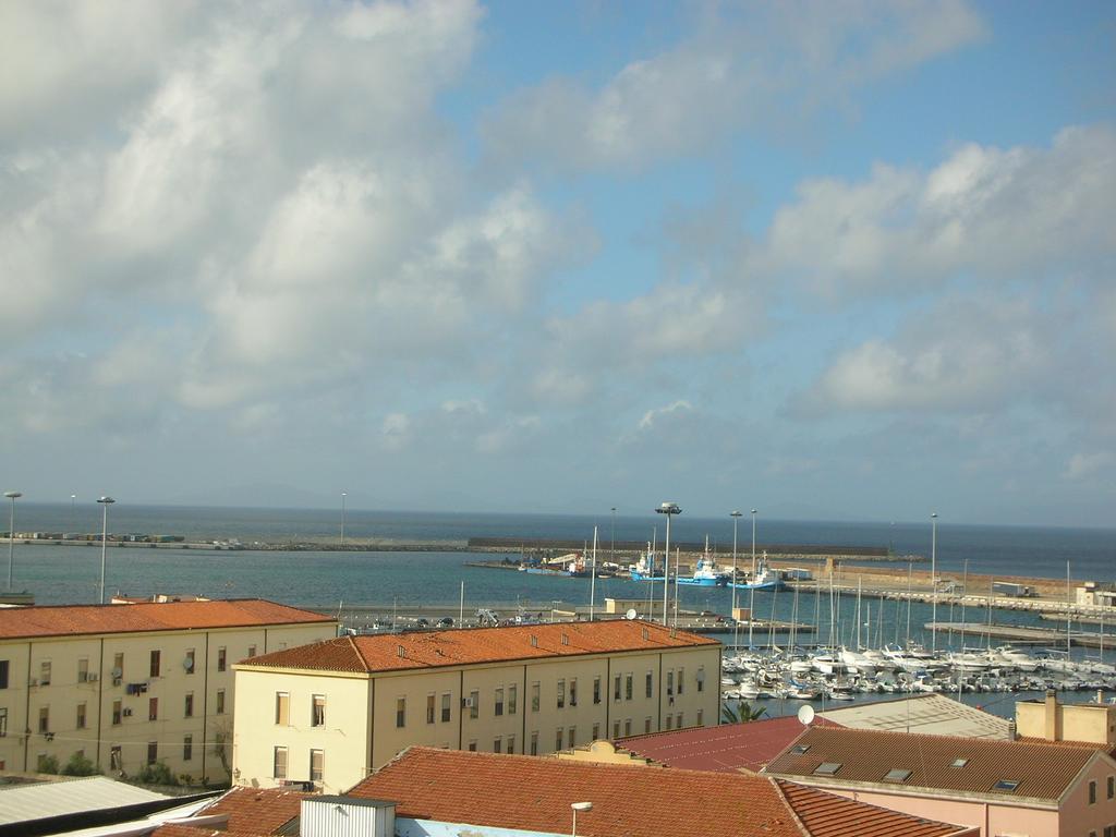 Petronia Home Porto Torres Eksteriør bilde